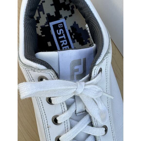 Footjoy Street Leather Golf Shoes Spikes Cleats Men's 9 Wide Soft Spikes - Picture 4 of 10